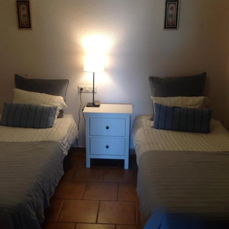 Pueblo Evita. Stunning Sea And Mountain Views, Close To Amneties. Benalmadena