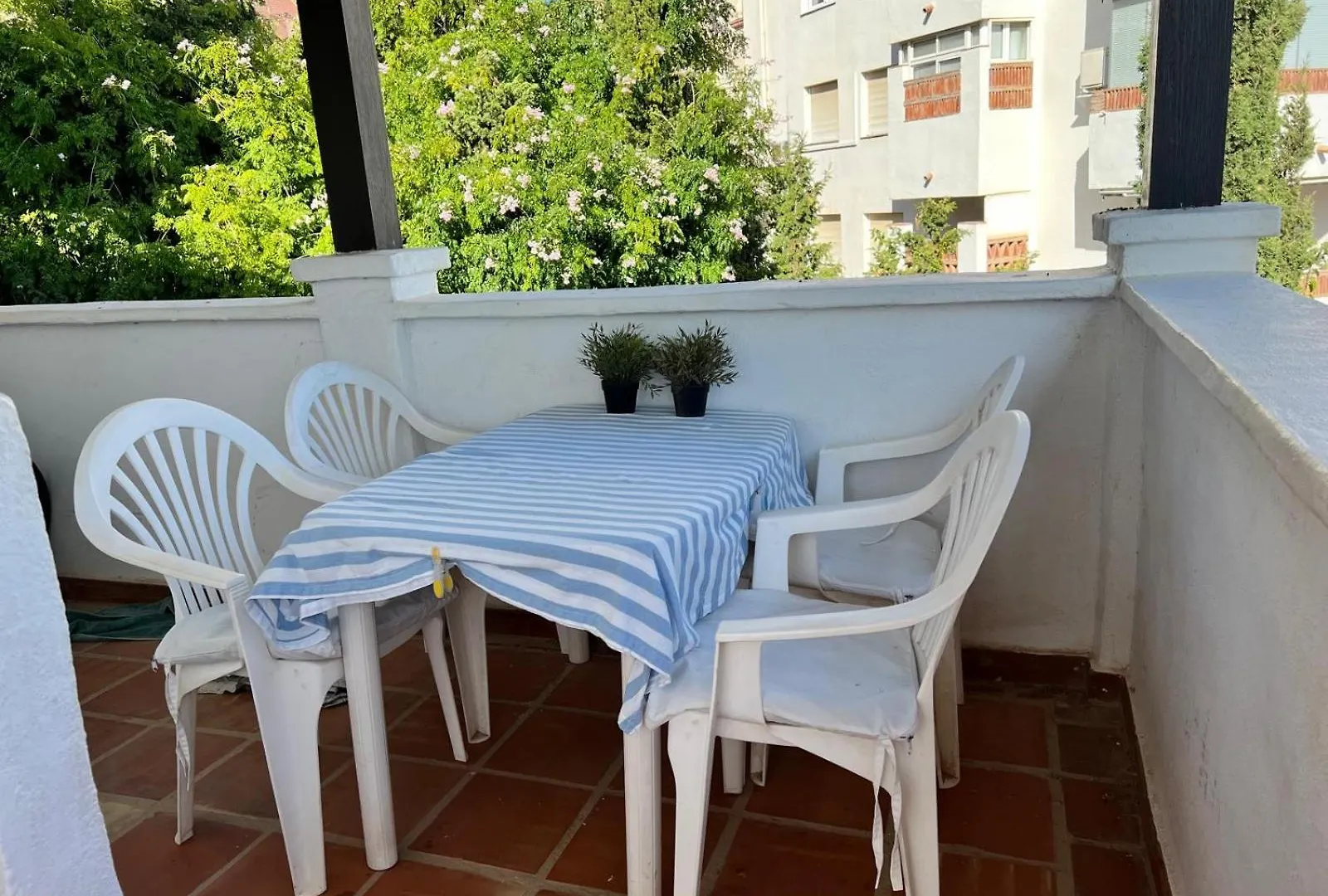 Pueblo Evita. Stunning Sea And Mountain Views, Close To Amneties. Benalmadena Spain
